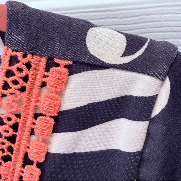 Lilly Pulitzer Briella Knit Ponte Dress Johnny B Print - Picture 8 of 11